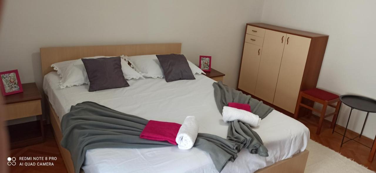 Downtown Dream Makarska Apartman Kültér fotó